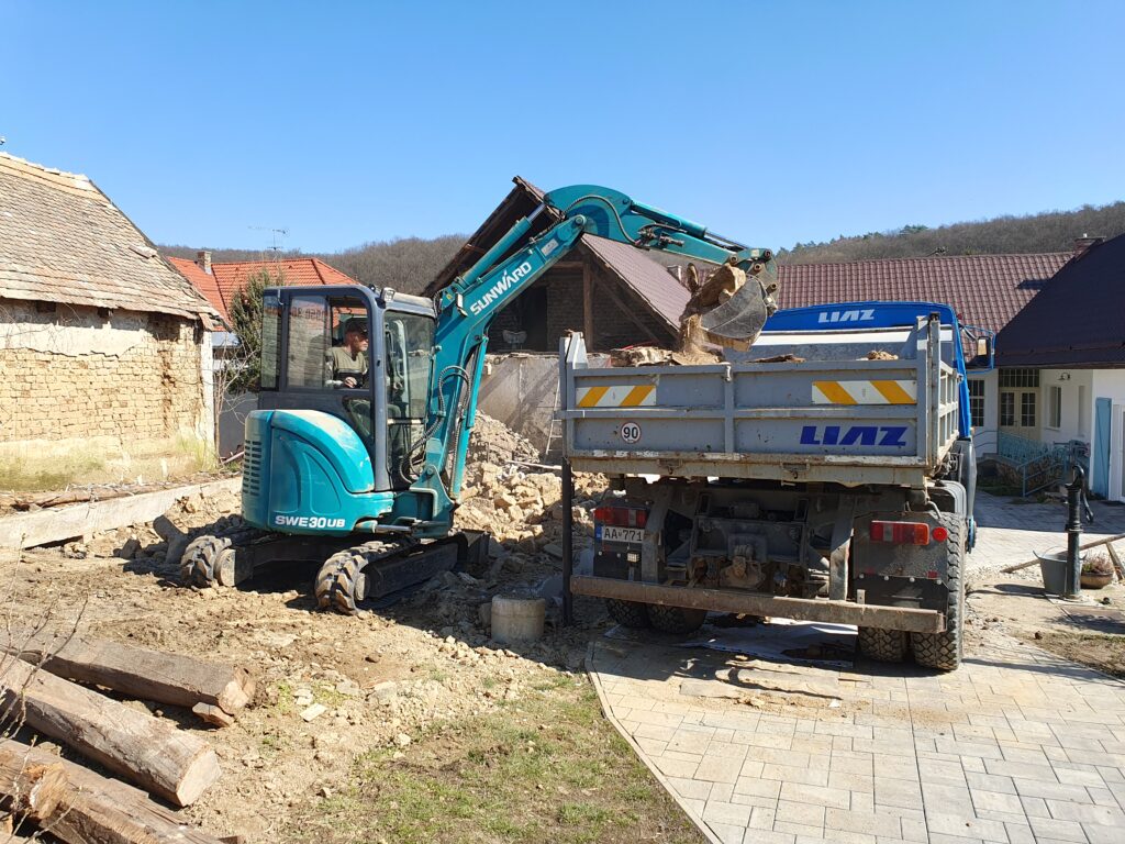 Zemne a vypokove prace Poltar. Bagrujem.com